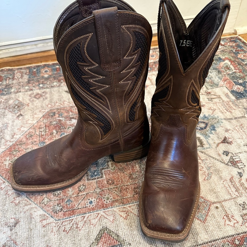 Men’s Ariat Hybrid VentTEK Western Boot SZ 7.5 EE